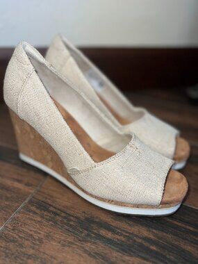 TOMS Beige Peep Toe Cork Wedge Heel Sandals 7